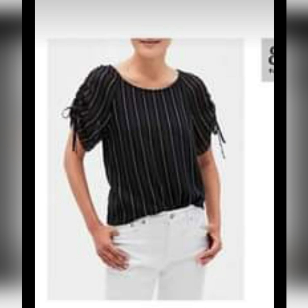 Banana Republic Blouse - Size Small